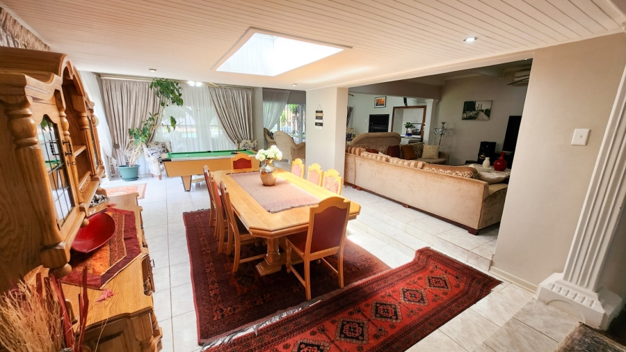 4 Bedroom Property for Sale in Wilgenhof Free State